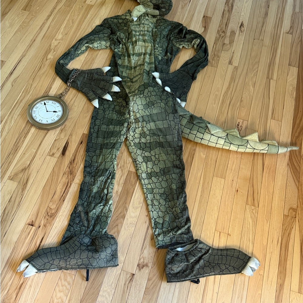 ❌SOLD❌Men's crocodile 🐊 Costume - Peter Pan - Picture 1 of 12